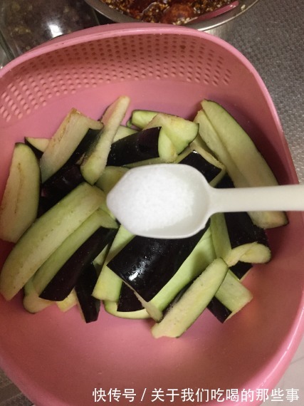 四季豆|炒豇豆别再过油了,教你个简单方法,豇豆翠绿不变黄,入味不油腻