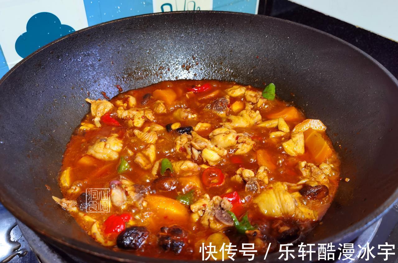 step|做焖烧鸡时,鸡肉要不要先焯水牢记2个窍门,鸡肉不腥爽滑入味