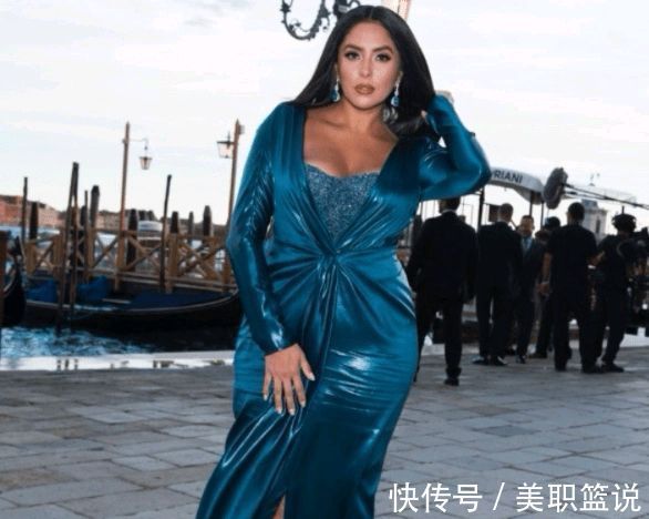 瓦妮莎|疯狂!继NBA湖人队高管后,瓦妮莎又换了个年轻人,眼神透露一切