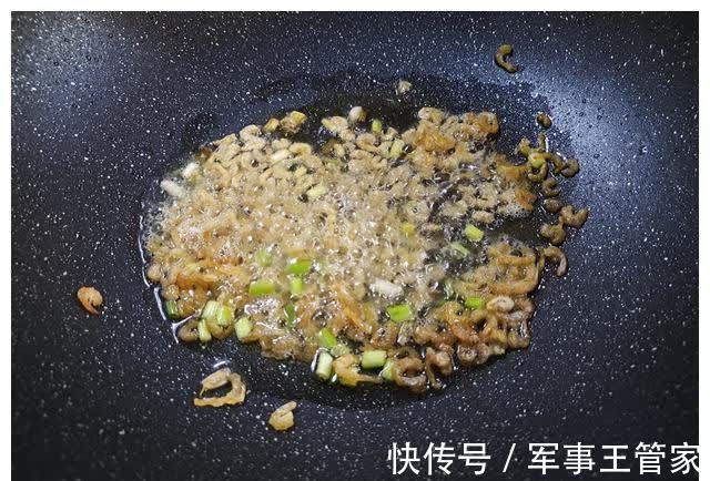 裙带菜|春天,多给孩子喝8种营养汤羹,钙含量高,营养丰富