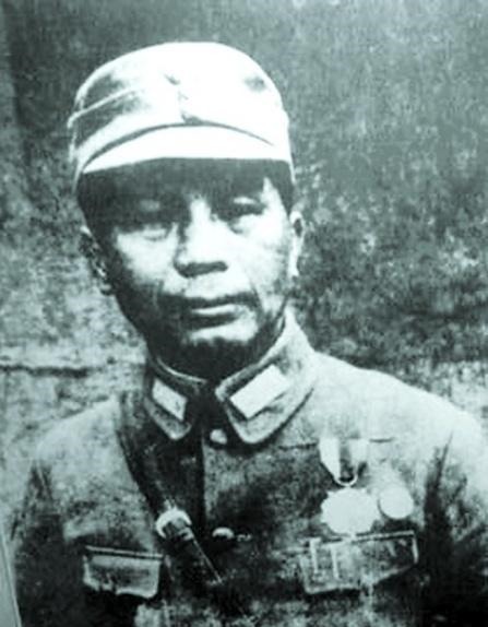 战死|枣宜会战太惨烈：我军在日军周围集结23个师，张自忠等名将战死