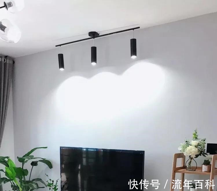 餐厅|老公坚持把餐厅小阳台改成榻榻米，2房变3间，朋友来了“抢”着睡！