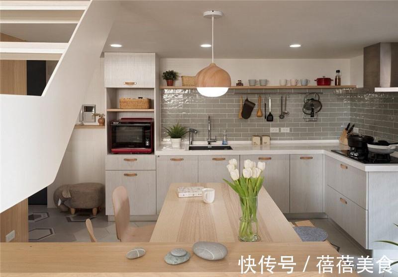 空间|层高4米,竟做出三个跃层空间,每个空间都能直立行走,厉害了!