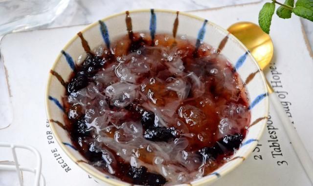 早餐|天冷女人要好好爱自己,每天早餐一碗汤羹,软糯清甜,十元煮一锅