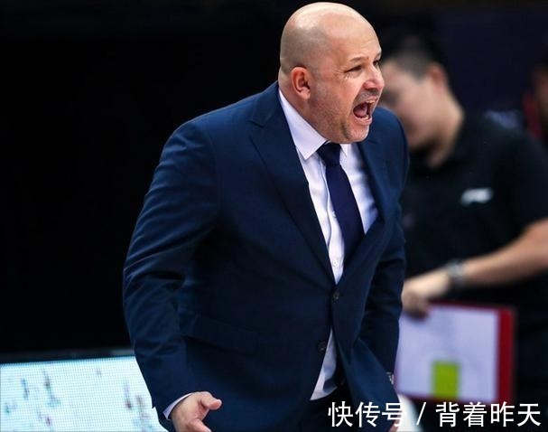CB胜强敌也能输鱼腩,神经刀属性凸显,CBA神奇球队头衔北移易主