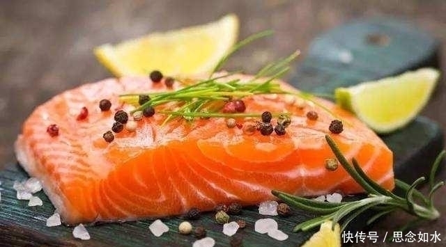 冬天吃魚保護心血管，營養師提醒：2種魚別再吃了，增加癌癥風險