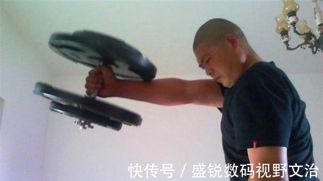 武术|中国第一保镖：出身少林、10年从未失手，因职业高危至今未婚