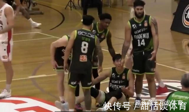 伊拉瓦拉老鹰队|真舒服!周琦拿下篮板,谁注意队友的服务:CBA绝对没这待遇