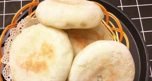 喜欢吃糖饼要关注了，老阿姨教你做红糖饼，好吃解馋，做法简单