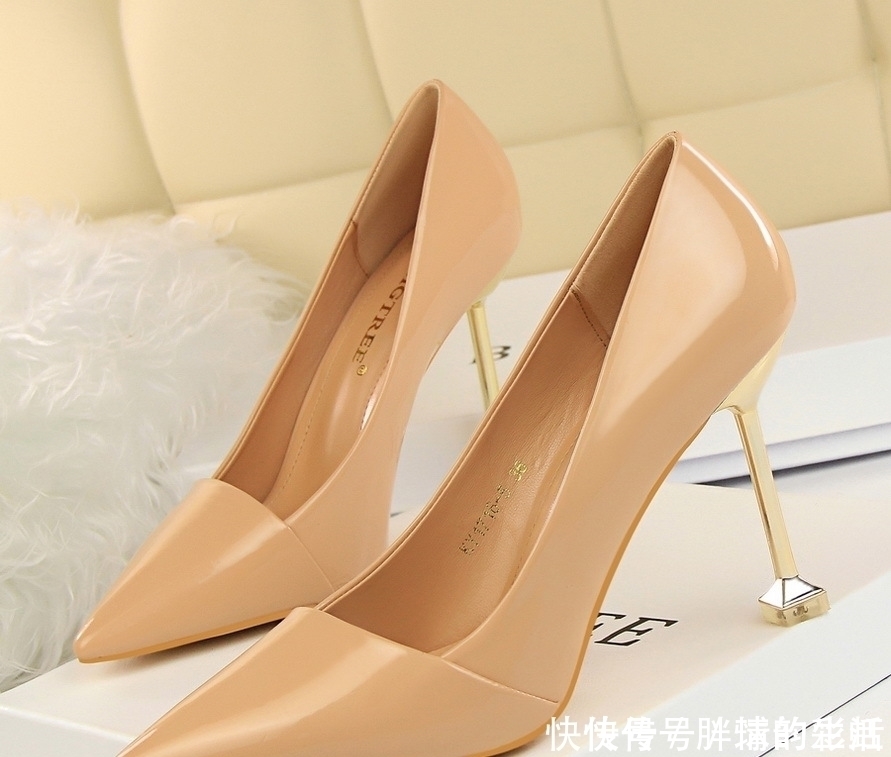 浅口|适合搭配春秋装的高跟鞋,每一双都很美,而且都很好搭配的鞋子哦