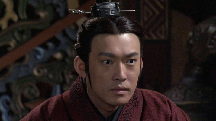 纸上谈兵|纸上谈兵,可能是一个滑稽,东汉蔡伦发明的纸,却跑到了战国时期?