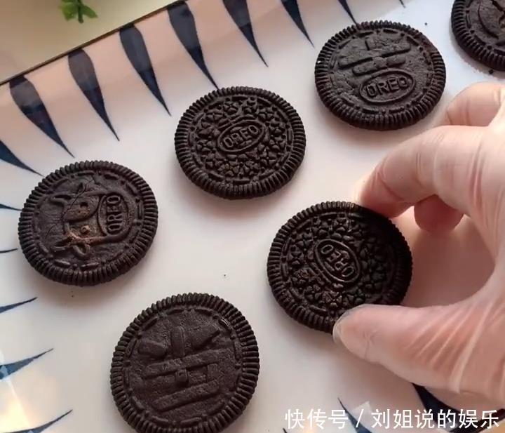 做一道漂亮小吃，口感奶香浓郁，比馒头简单，挑食的孩子也爱吃