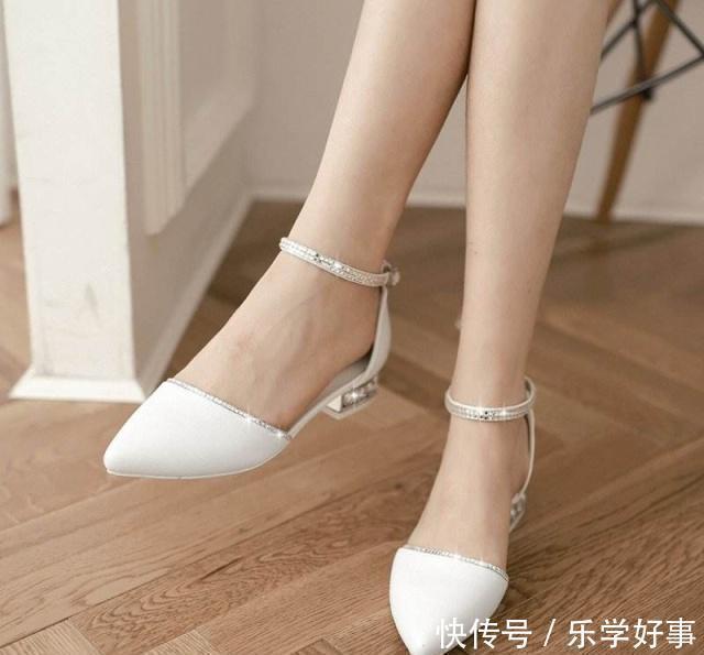 气场|女生要想显高少穿厚底鞋,试试这些舒适鞋,提升气质和气场