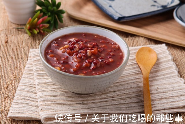 糯米丸子|红豆别再煮粥了,70岁奶奶坚持这一吃法,难怪气色好,越吃越年轻