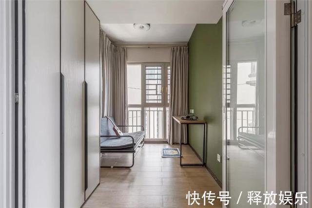 客厅|她家96平的房子光一个客厅就把我迷住，全屋处处是亮点！真心羡慕