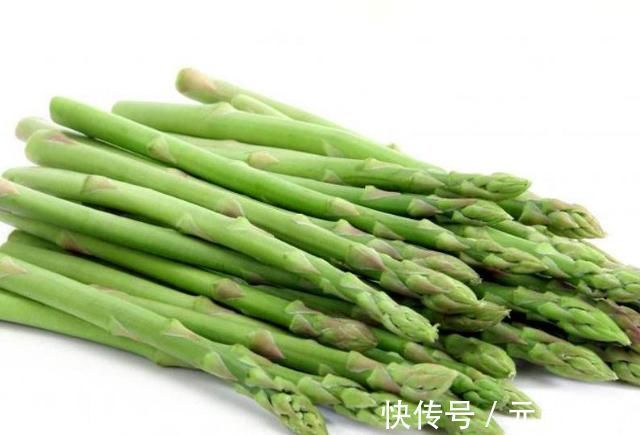 芦笋|头发越掉越少,还在为脱发严重发愁吗?教你几个养发护发的小妙招