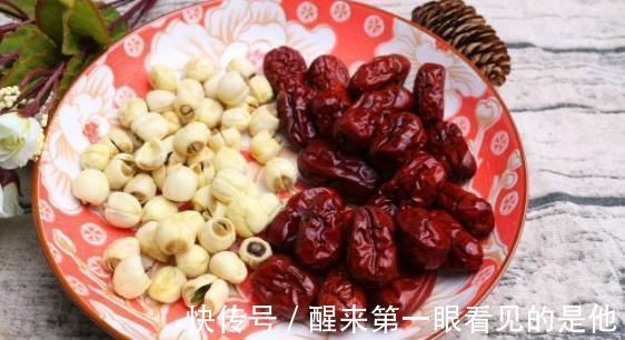 气色|红枣和它一起煮,头发慢慢变黑了,皱纹消失了,气色红润身体好
