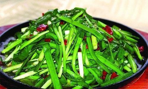 素食|茄子是胃病的“发物”?医生提醒:少吃2种素食,胃或能慢慢变好