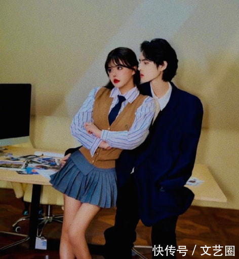 韩安冉医院输液画面曝光,面色苍白腿一直抖,妈妈透露其快出院了