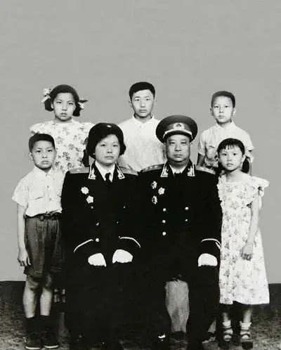 习凌霄|他9岁入武当习凌霄剑法，打破日军不可战胜神话，见首长不用敬礼