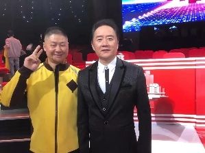 段段|铁血老兵张国平助阵《星光大道》 用歌声抒写硬汉风