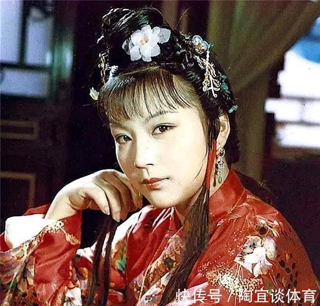 尤氏|红楼梦：贾府被抄家后，薛宝钗去哪儿了？书中早有暗示