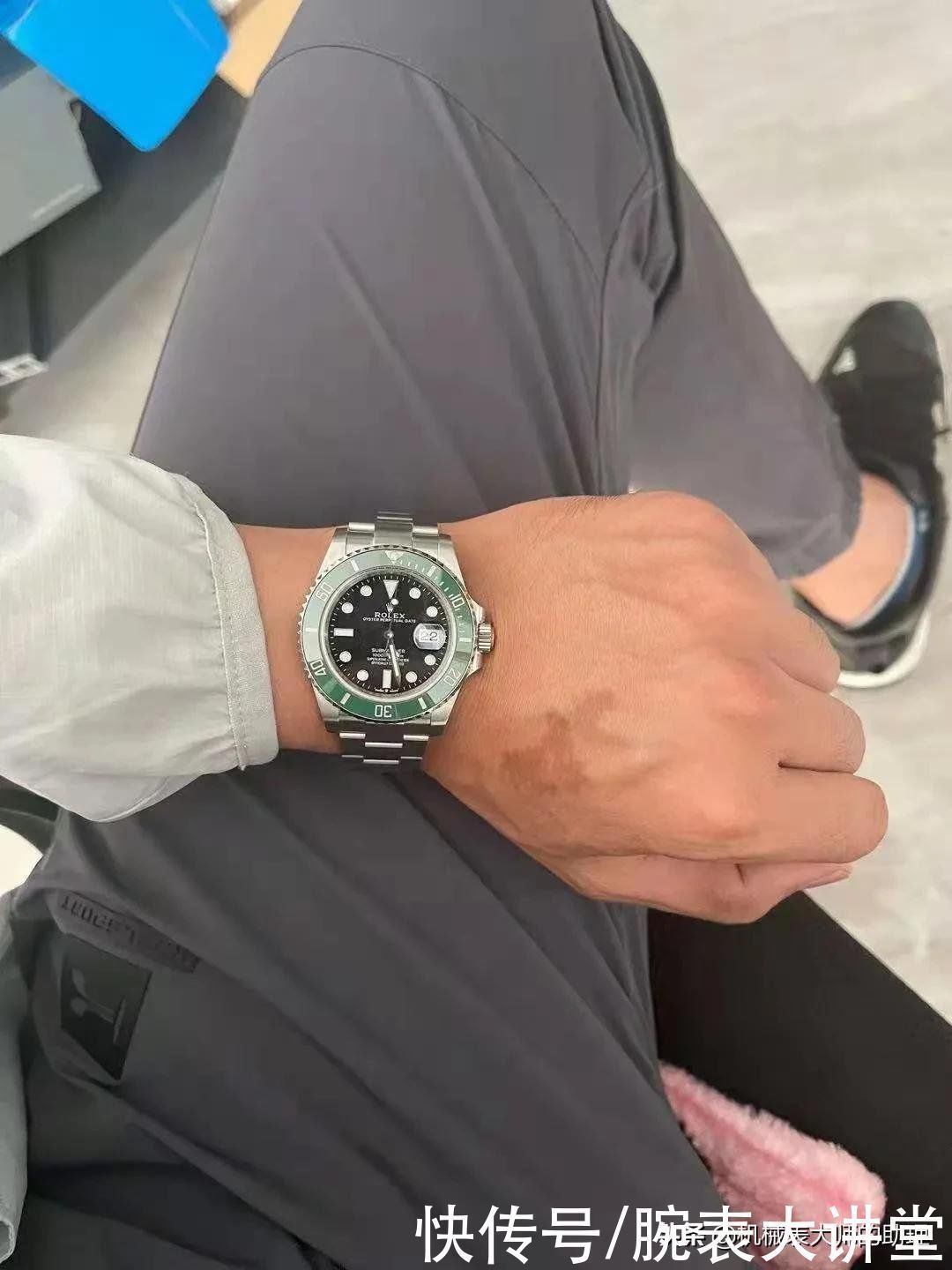 售价 那些外观极其相似的手表,为何售价却天壤之别?