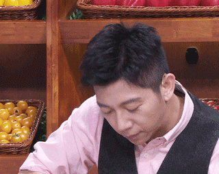 健身|32岁,儿子八岁,蜂腰翘臀,火了....