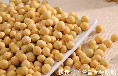 高血脂|血脂高的人,可以每天吃黄豆吗?豆浆也可以喝吗?早看早了解