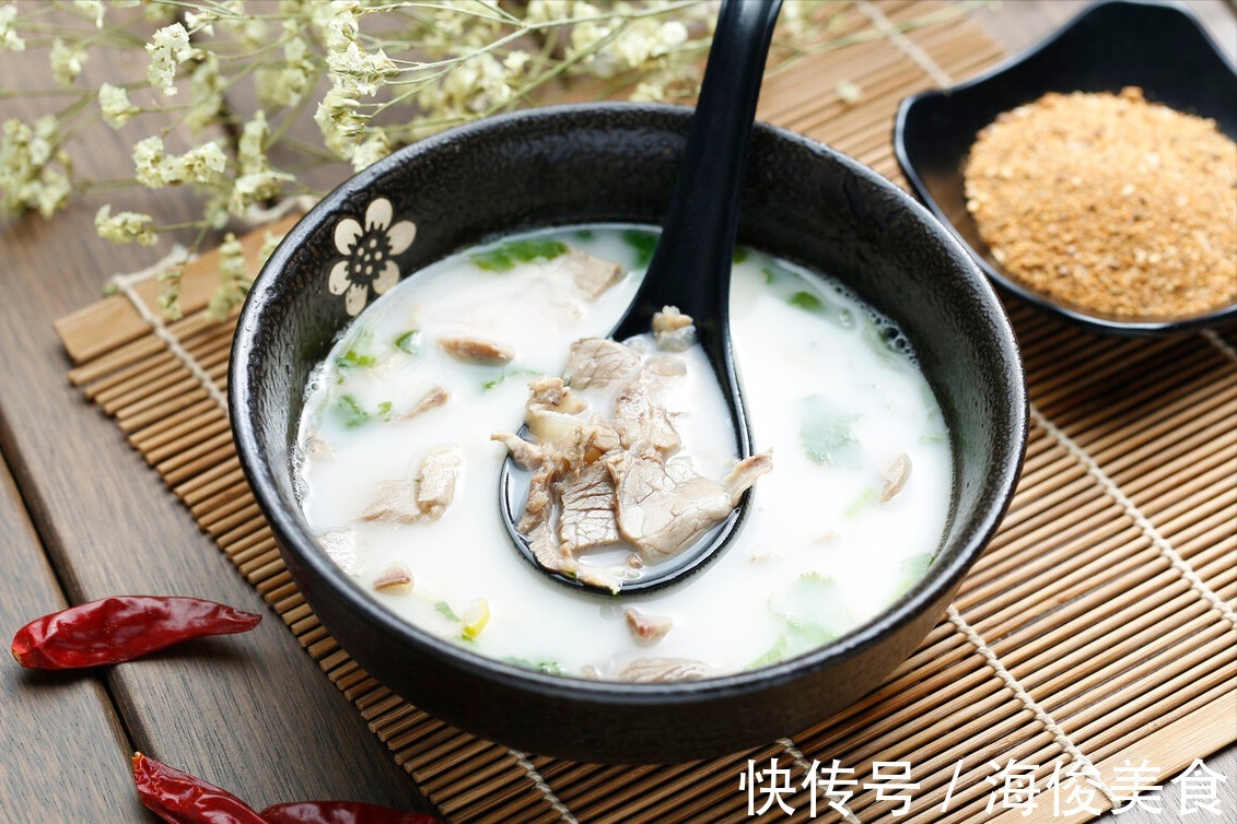 多喝|夏天多喝羊汤有好处,炖羊肉时,调料只需这5样,羊汤鲜美无膻味