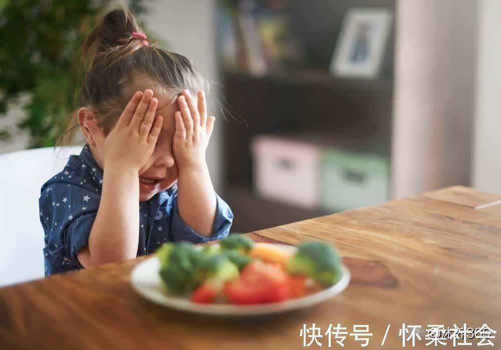 饮食|孩子吃饭你用心了吗？学生期吃错，可能会造成20厘米的身高差距