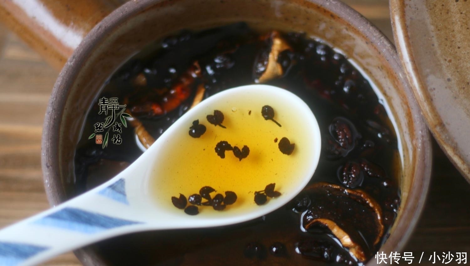 过年时,再多硬菜都比不过这道菜,不起眼,却总是最先光盘