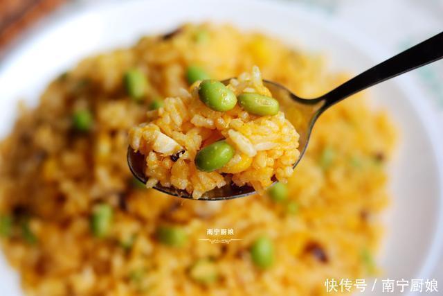 分钟|南瓜别再做南瓜饼了,教你最新做法,好吃又营养,10分钟就出锅