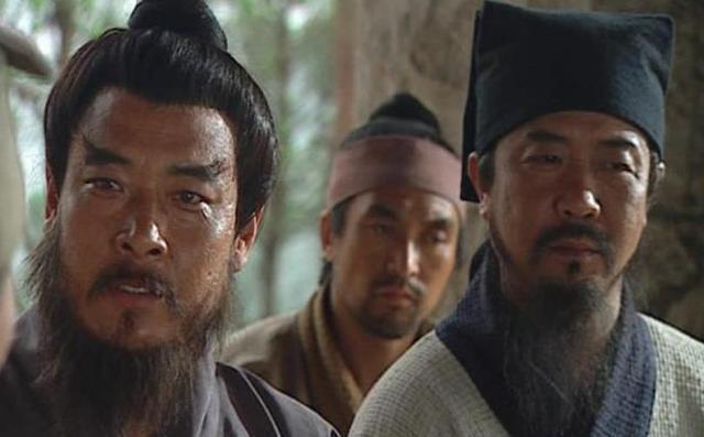 曾头市!水浒传打曾头市,晁盖因何没让吴用一同去原因在晁盖这边