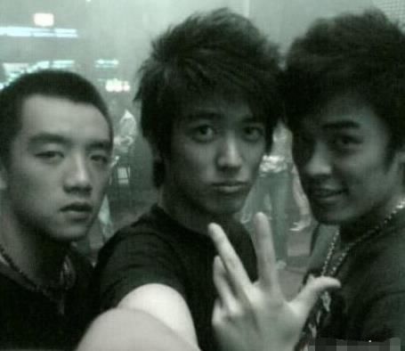 郑恺陈赫是同班同学，他们神一样的班级还有哪些大咖