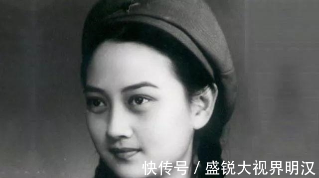 言小朋#父亲京剧大师, 母亲30年代影星, 妻子当家花旦, 他却演了一辈子配角