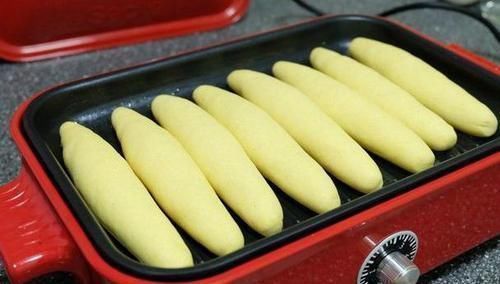 面团|吃粗粮更营养,玉米面新吃法,不蒸不烤,清香味道更原始
