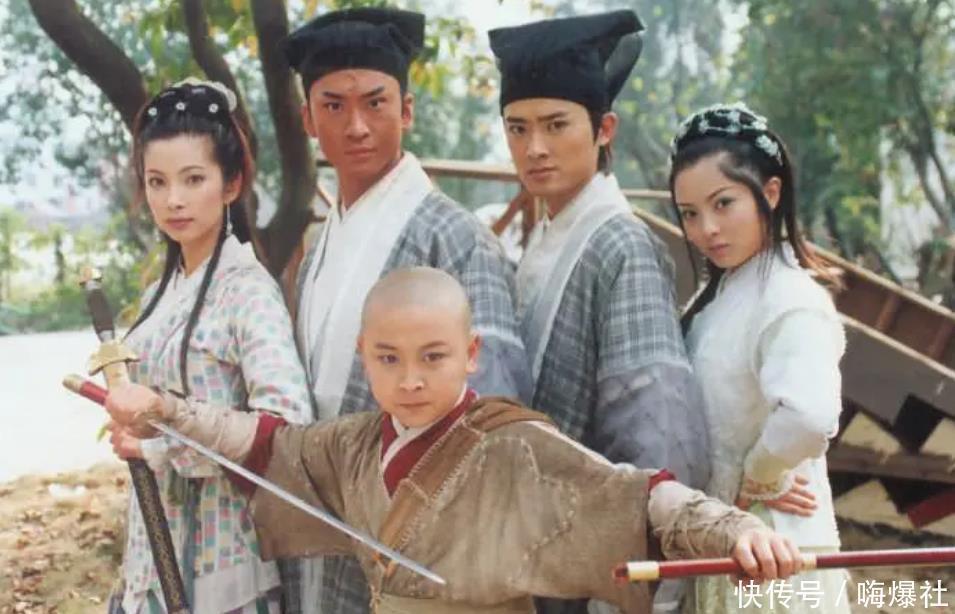 桃花坞 《桃花坞》首播,宋丹丹惹争议,追问张翰的样子好尴尬