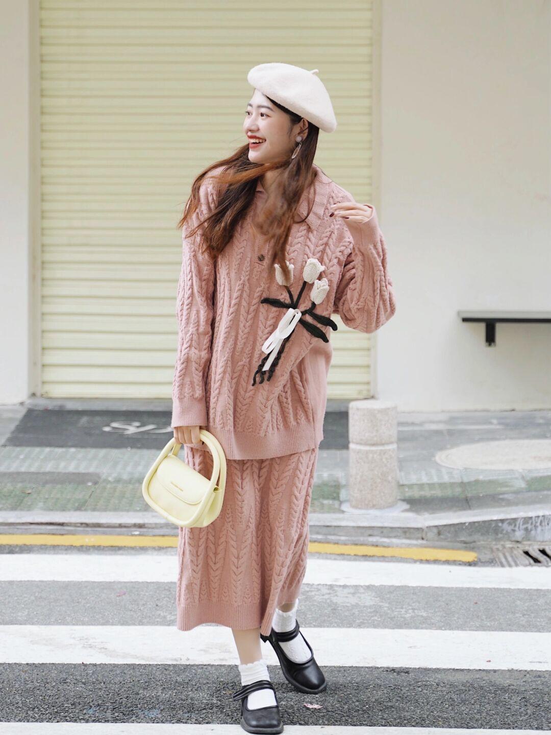 造型 “毛衣”怎么穿高级又洋气?看看这些穿搭造型,柔软舒适又显气质