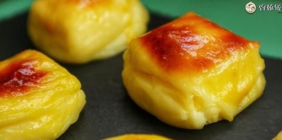 蛋黄|一杯牛奶,2个蛋黄,教你牛奶新吃法,滑嫩又柔软,孩子抢着吃