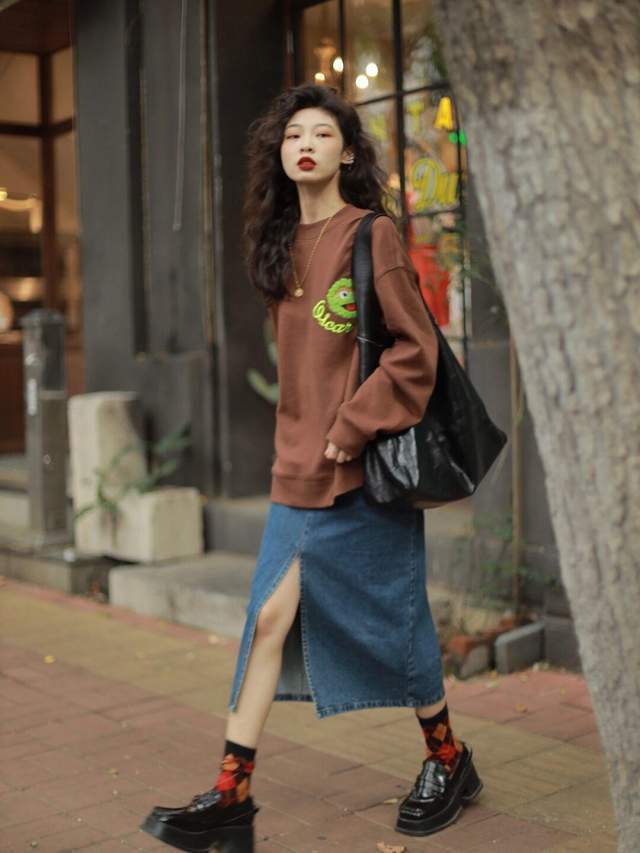 氛围感|复古港风穿搭怎么配?这些小技巧赶紧收藏起来,让你变得更加洋气