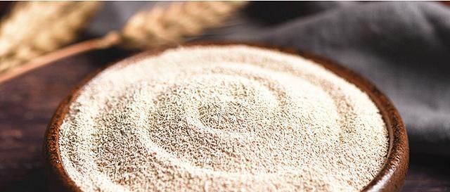 做面食时,酵母、小苏打、泡打粉应该怎么用它们到底有什么区别