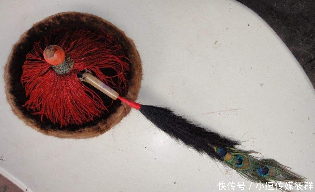 拥有|清朝“三眼花翎”有多珍贵！276年仅七人拥有！清宫剧中都难看