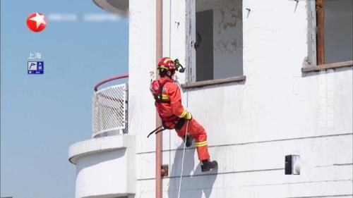 《极挑》开消防专题，环节简单嘉宾划水，疑为龚俊新剧做宣传