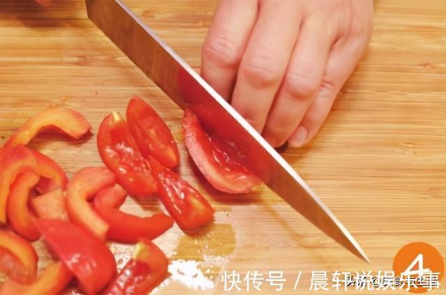 减肥|减肥也不用吃的单调，这道减脂餐，低卡低热量，比水煮青菜好吃