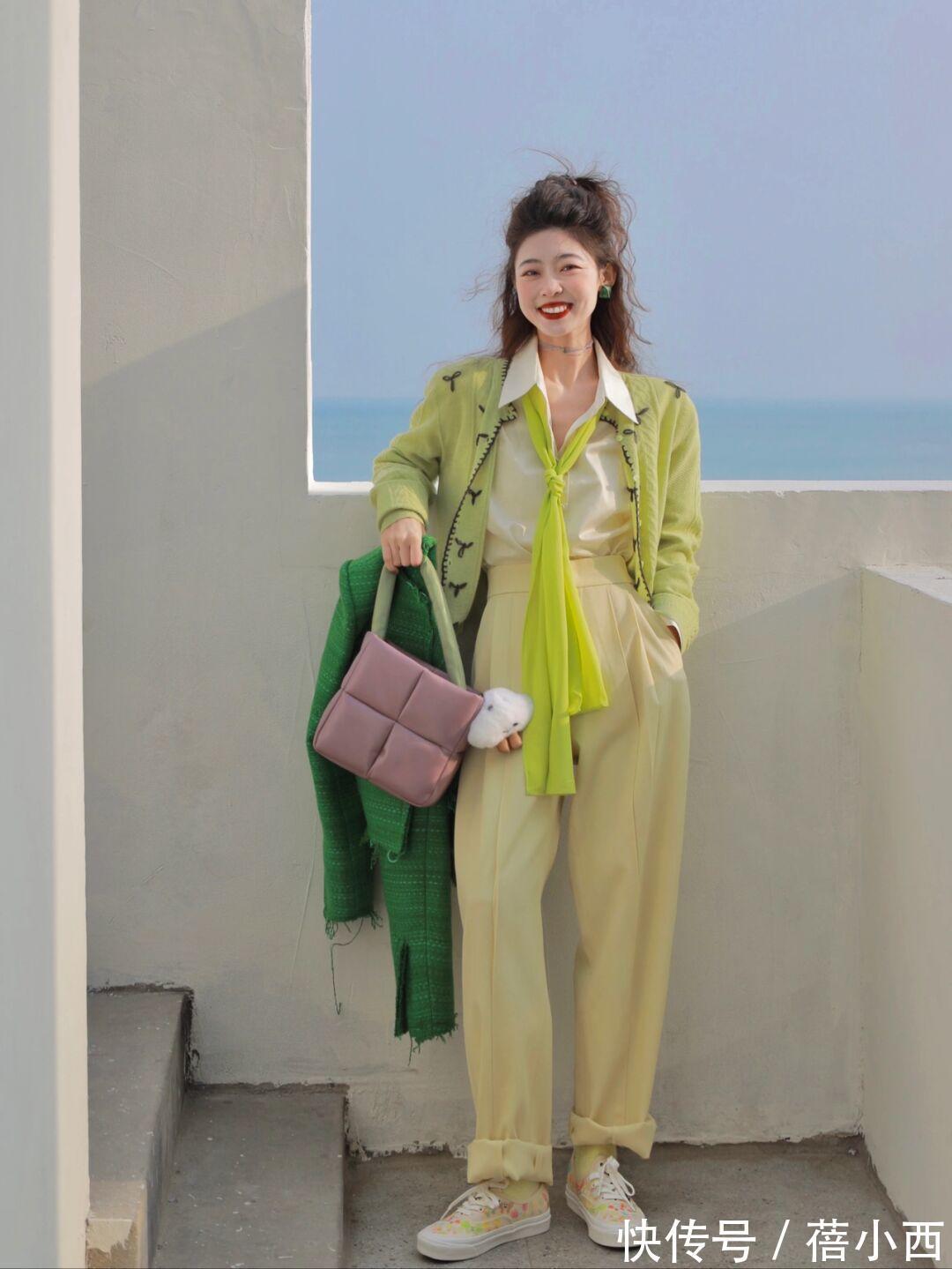 毛衣 新年穿“毛衣”才洋气,单穿叠穿都好看,让你演绎不费劲的高级