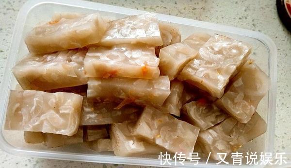 猪皮怎么做好吃学学这种做法,不炒不炸太美味,减肥也要偷吃