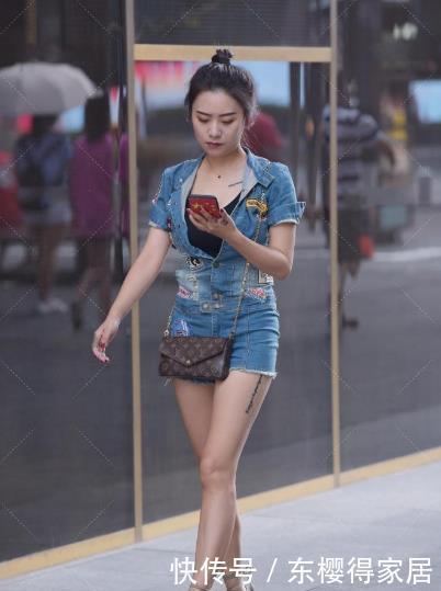 连衣裤|小姐姐“海蓝色牛仔连体装”穿搭,性感俏皮精致活泼的休闲风