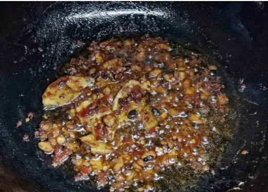  一个人吃饭的时候，我经常煮这样的菜，食材一锅煮，简单又美味