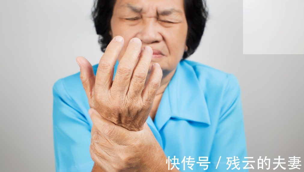 血壓|高血壓者，警惕三種并發癥！夏季控血壓，謹記“3不吃、4補充”！